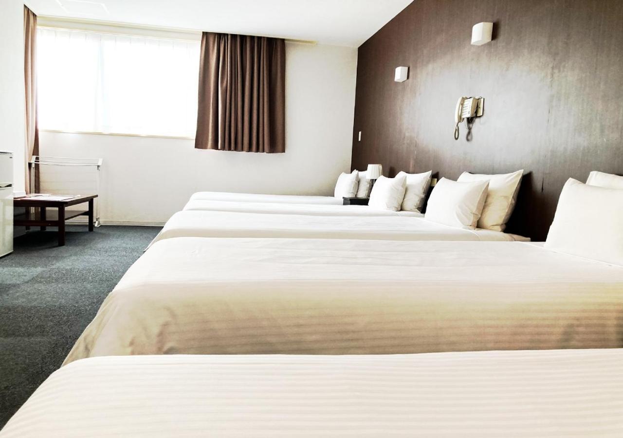 Okinawa Hotel Precia Naha Kamer foto